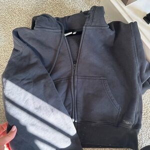 Tna boyfriend fit cropped hoodie!